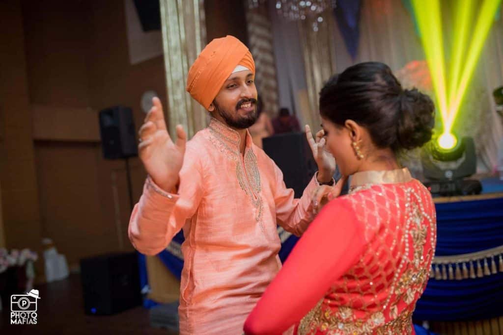 Why Does My Girlfriend Ignore Me